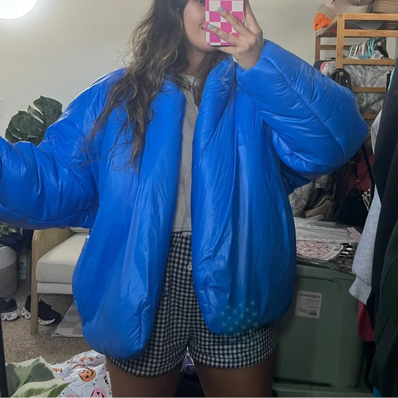 Yeezy X Gap Round Blue Puffer Jacket - Picture 9 of 9